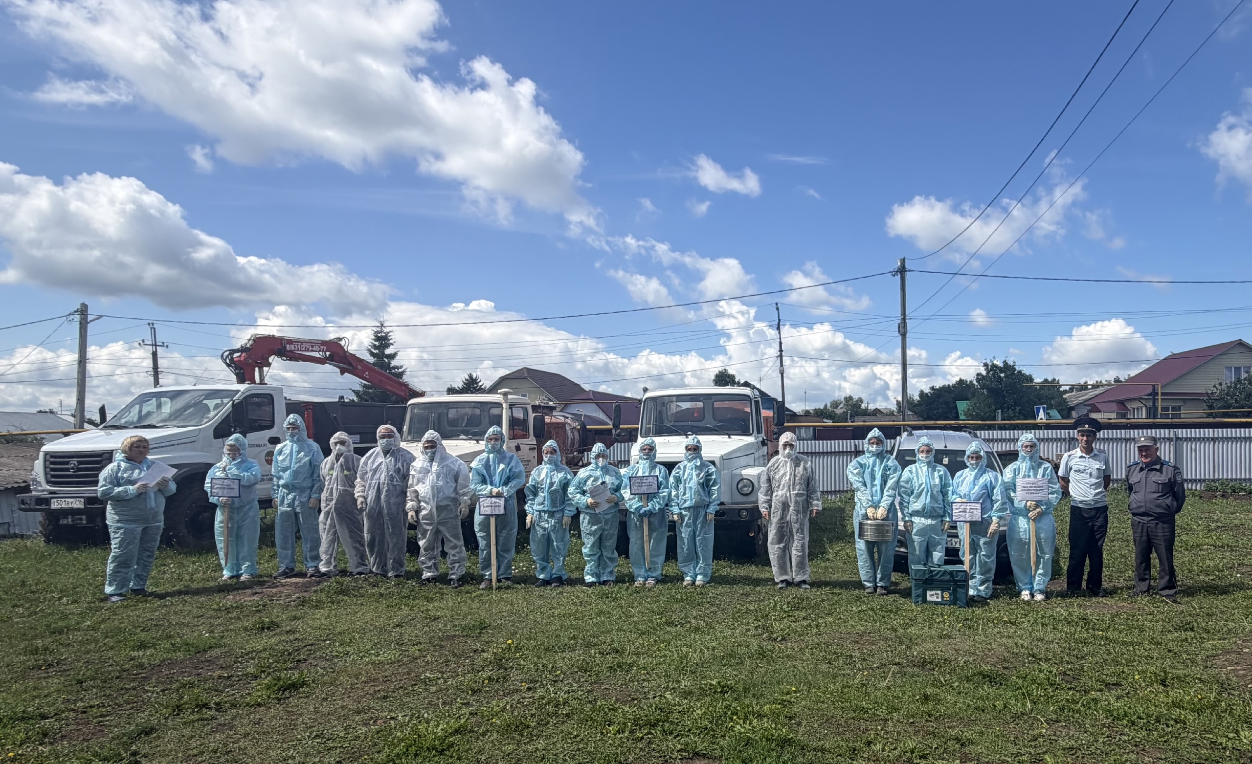 Сегодня сотрудники ГБУ «Мензелинское районное государственное ветеринарное объединение» провели учение на тему «Африканская чума свиней».
